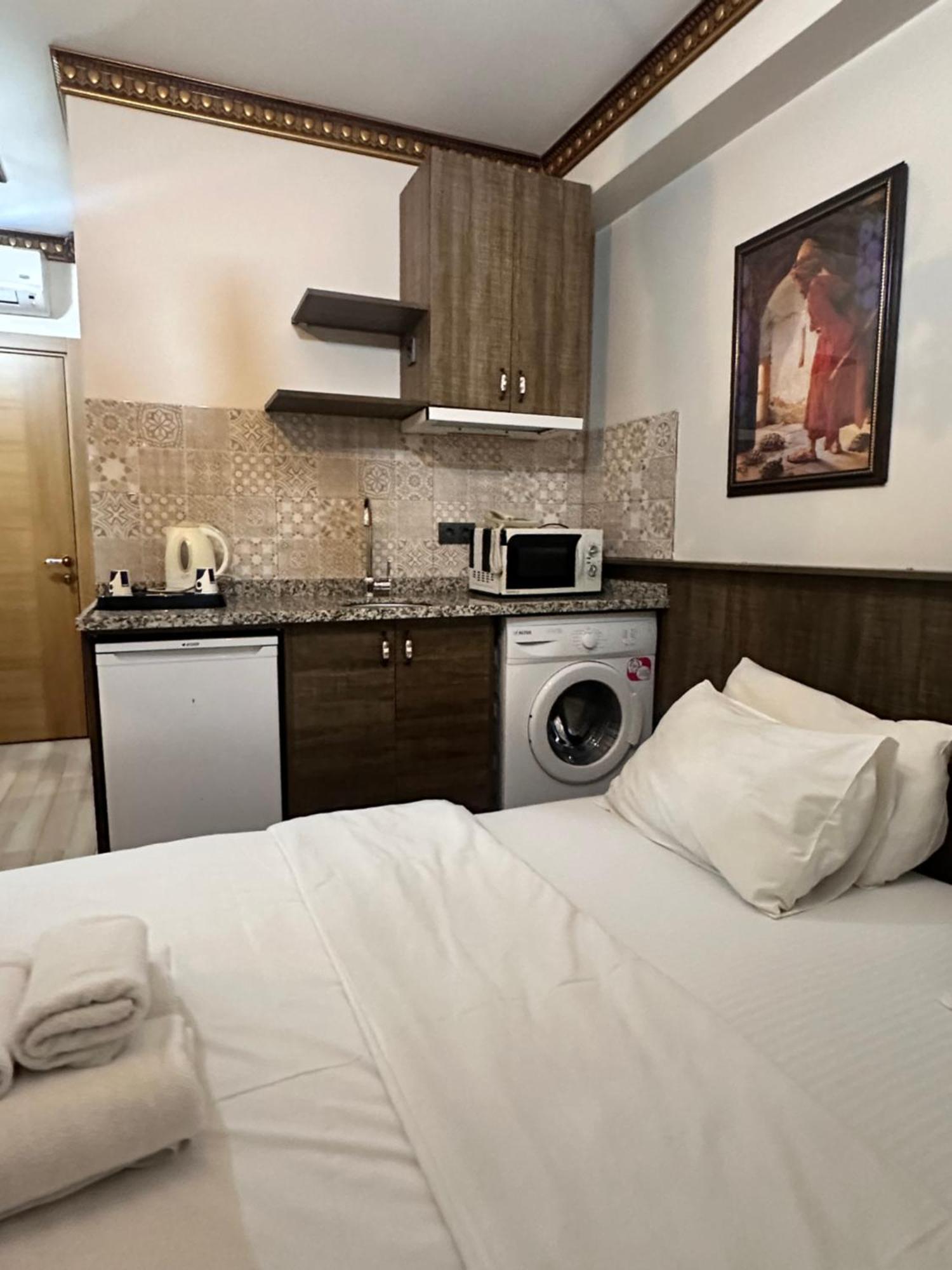 Hotel Borancik Istanbul Bagian luar foto